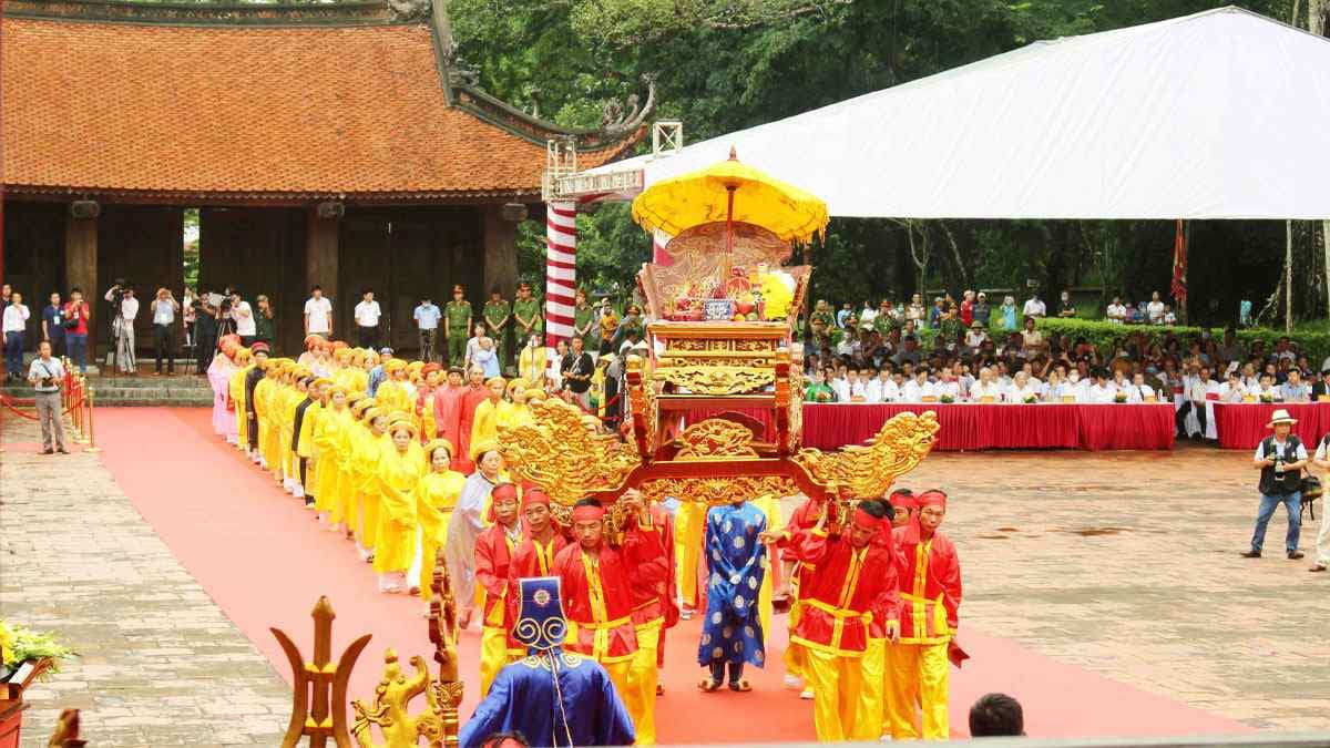 LAM KINH: TOMB OF LÊ LỢI