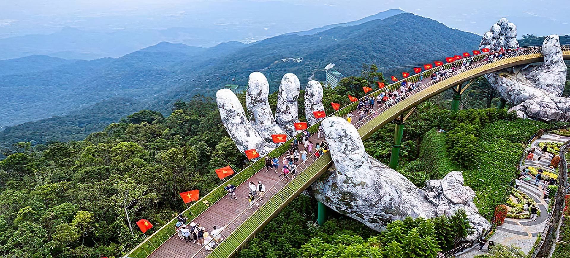 Tour Kitchen 11b and Pickleball Explore in Da Nang Ba Na Hill